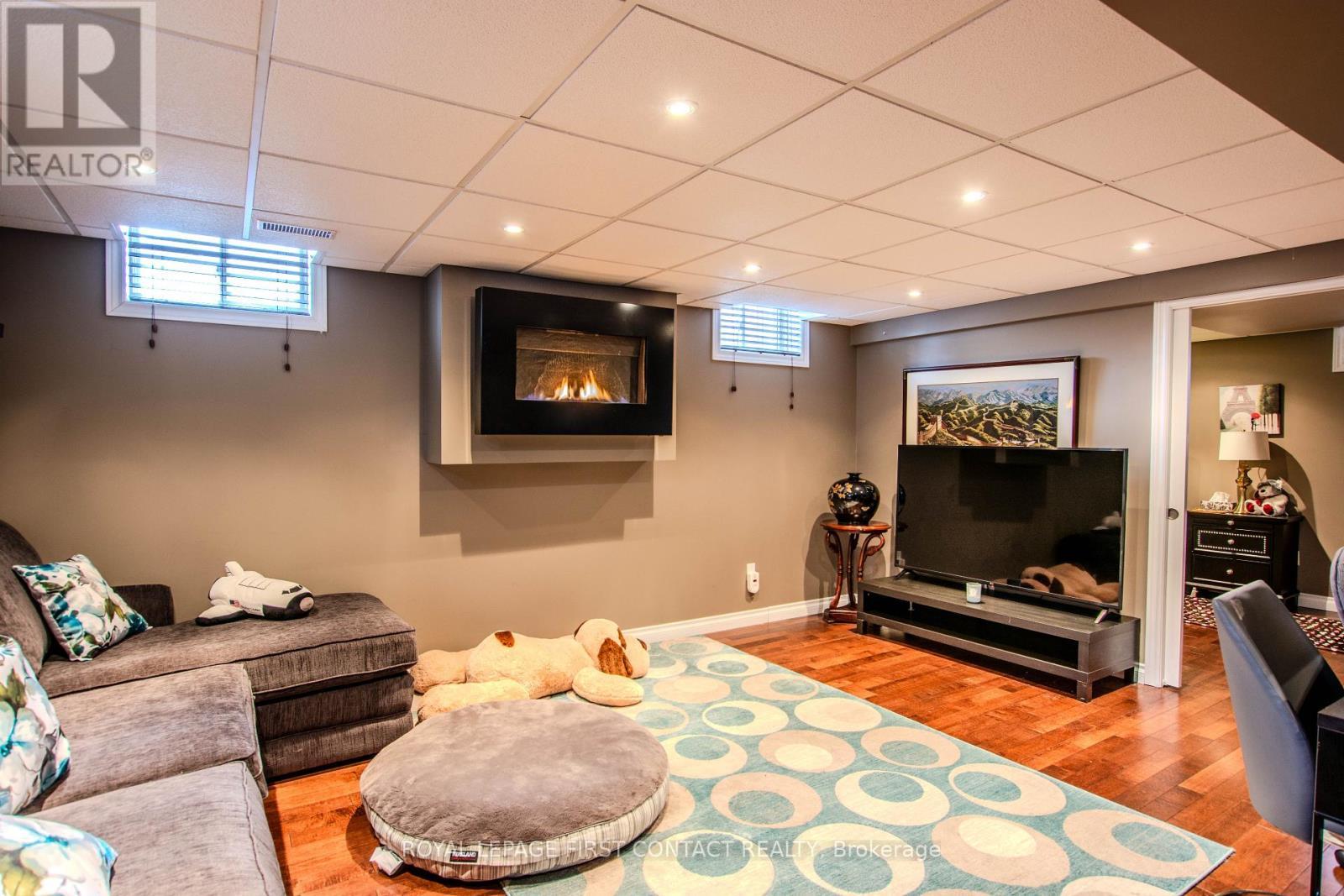 63 Gore Drive, Barrie, ON - Indoor Photo Showing Basement