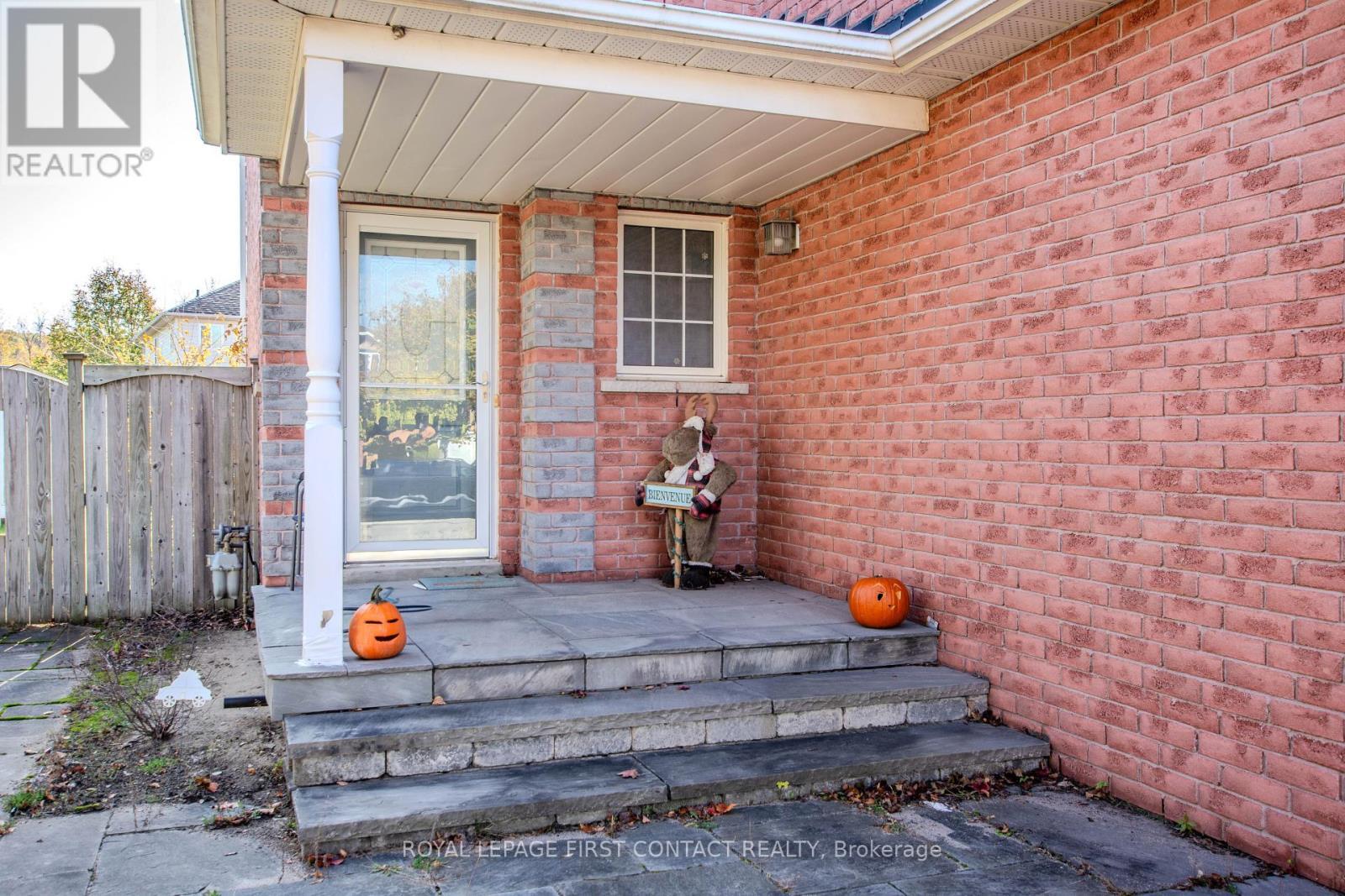 63 Gore Drive, Barrie, ON - Outdoor With Exterior