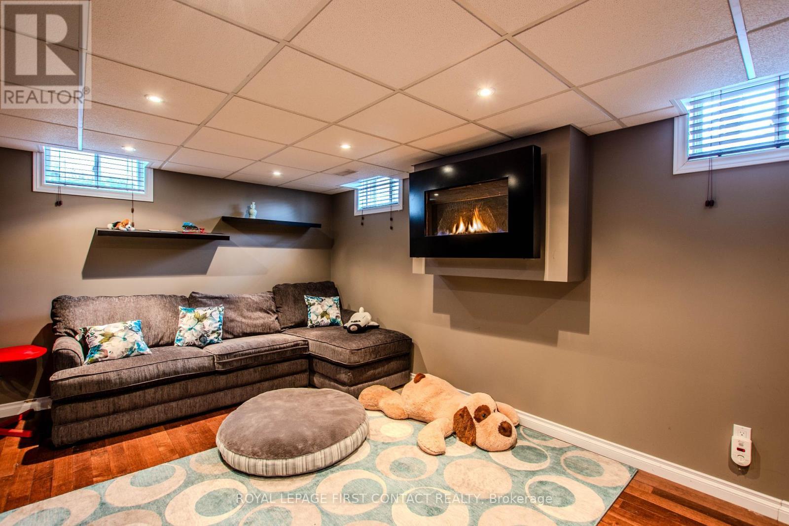 63 Gore Drive, Barrie, ON - Indoor Photo Showing Basement