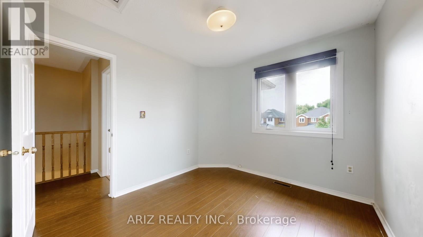 3360 Scotch Pine Gate, Mississauga, ON - Indoor Photo Showing Other Room