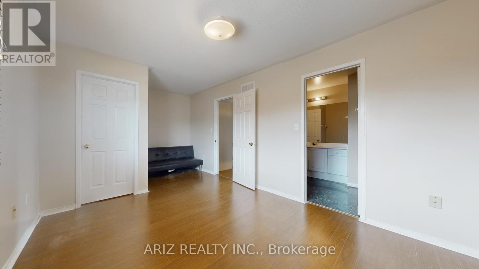 3360 Scotch Pine Gate, Mississauga, ON - Indoor