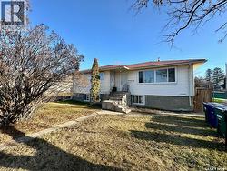 338 V AVENUE S Saskatoon, SK S7M 3E5
