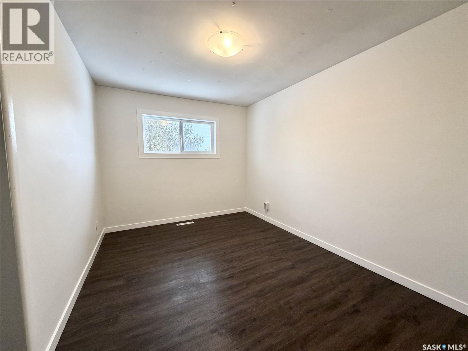 338 V Avenue S, Saskatoon, SK - Indoor Photo Showing Other Room