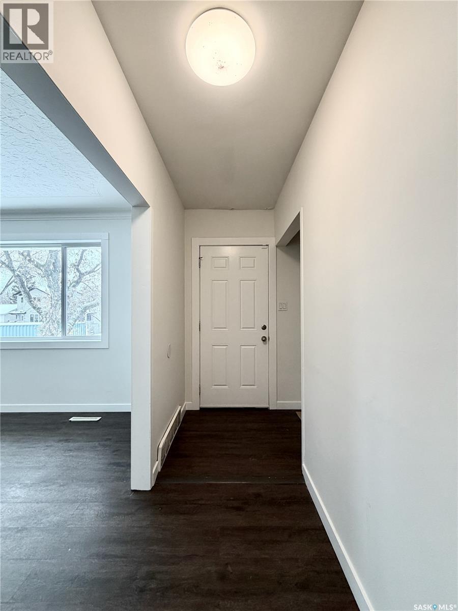 338 V Avenue S, Saskatoon, SK - Indoor Photo Showing Other Room