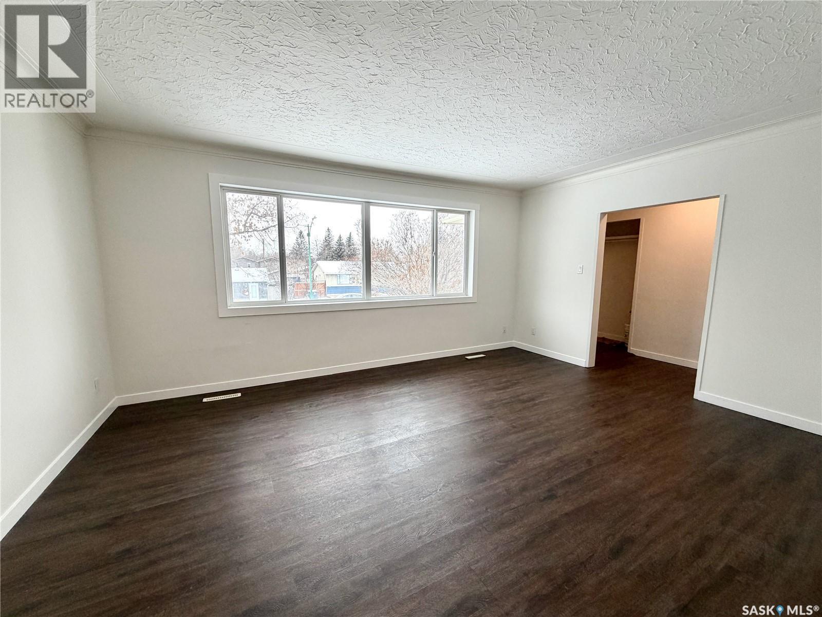 338 V Avenue S, Saskatoon, SK - Indoor Photo Showing Other Room
