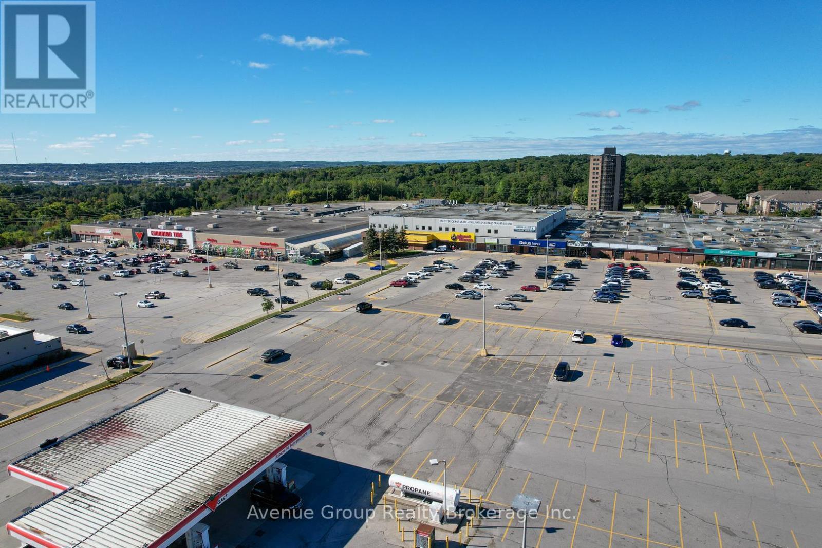 202 - 320 Bayfield Street, Barrie, ON