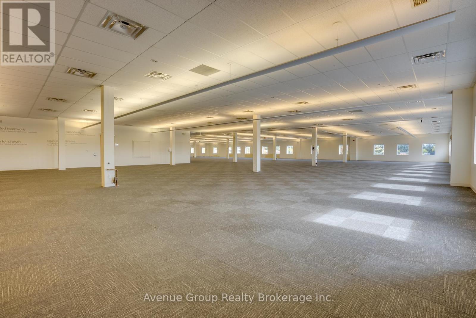 203 - 320 Bayfield Street, Barrie, ON