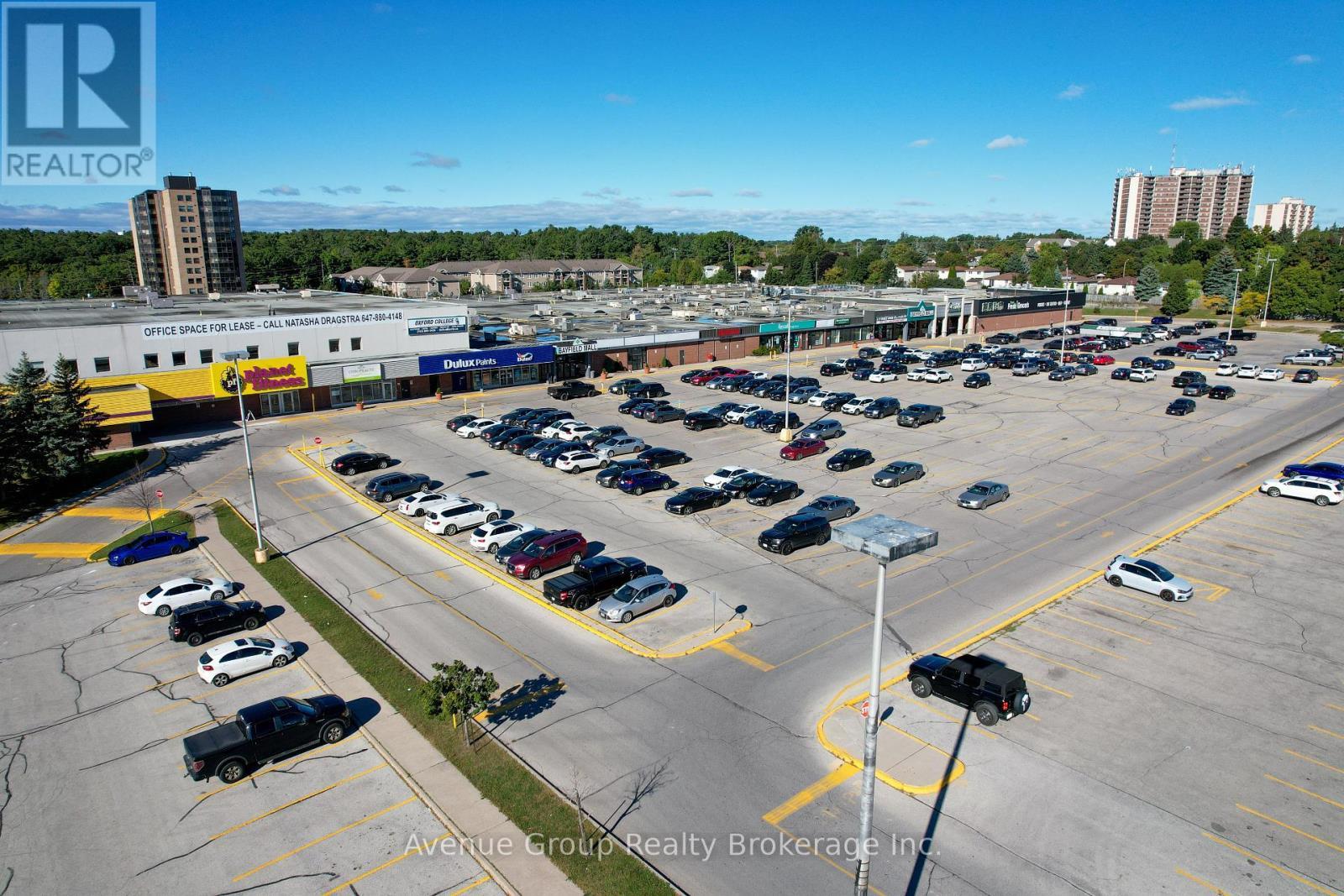 203 - 320 Bayfield Street, Barrie, ON