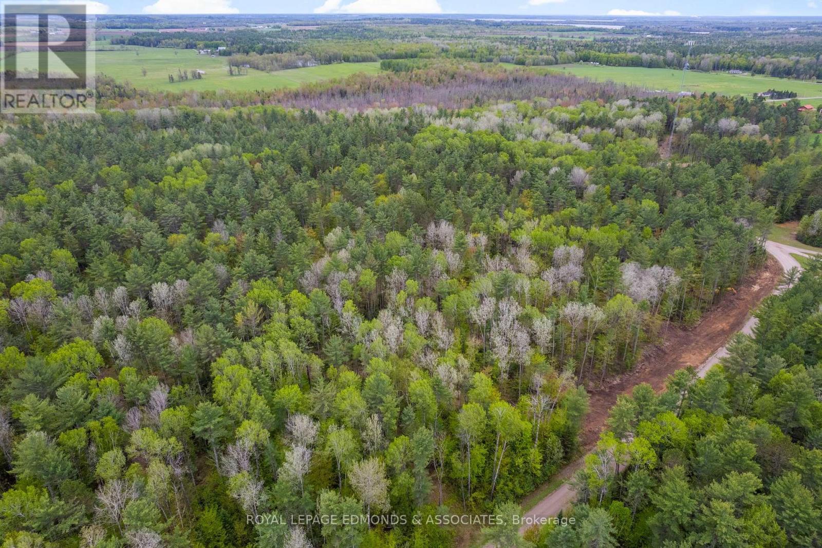 0000 Nangor Trail, Whitewater Region, ON