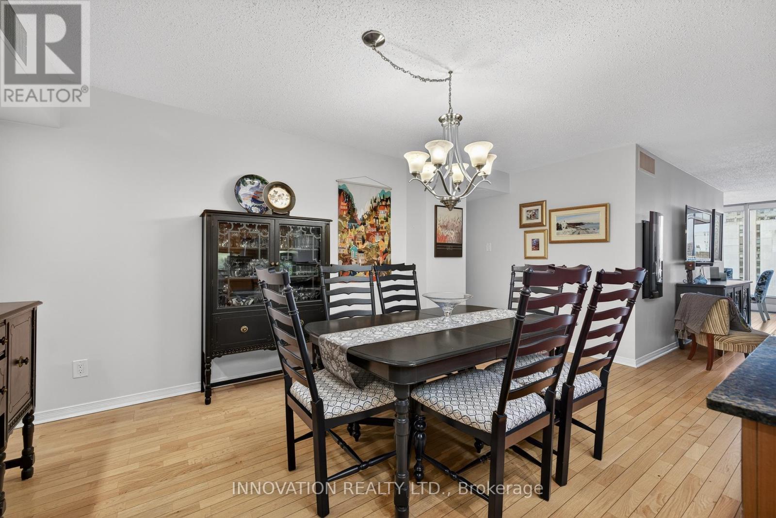 1701 - 160 George Street, Ottawa, ON - Indoor Photo Showing Dining Room