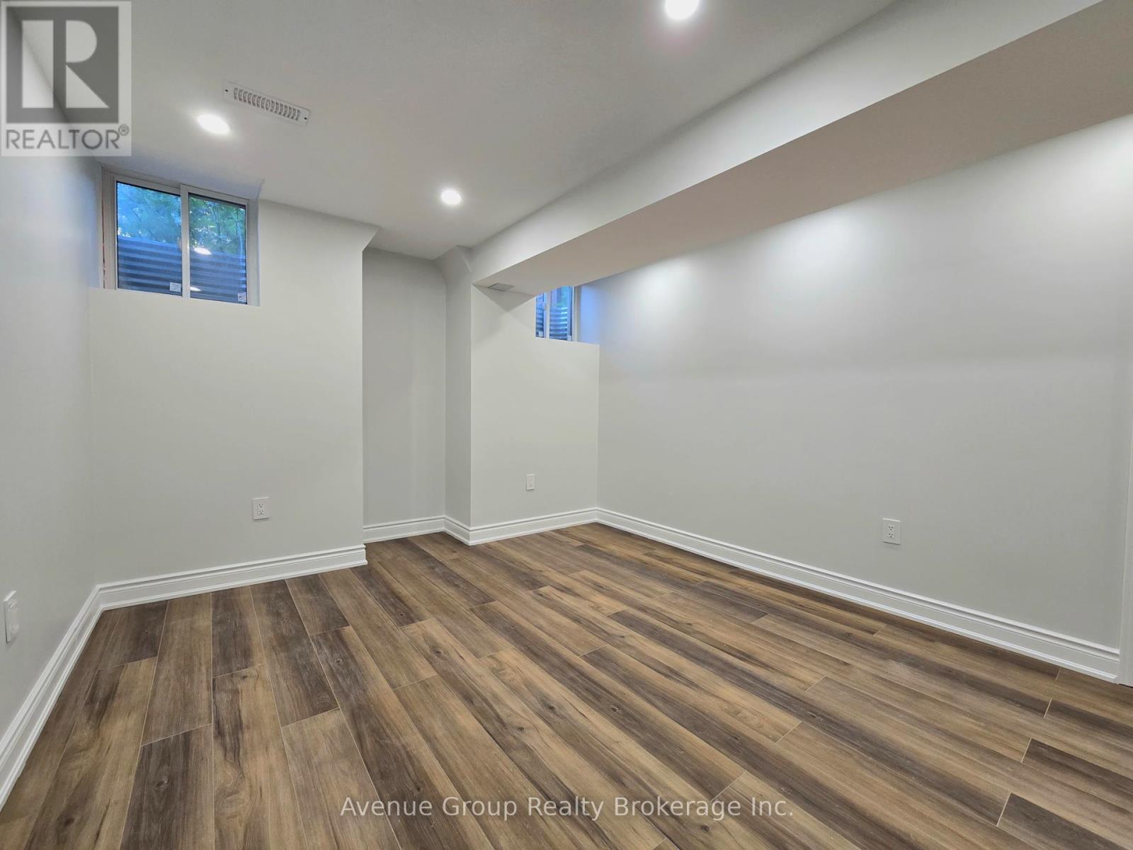 Lower - 38 Vipond Road, Whitby, ON - Indoor