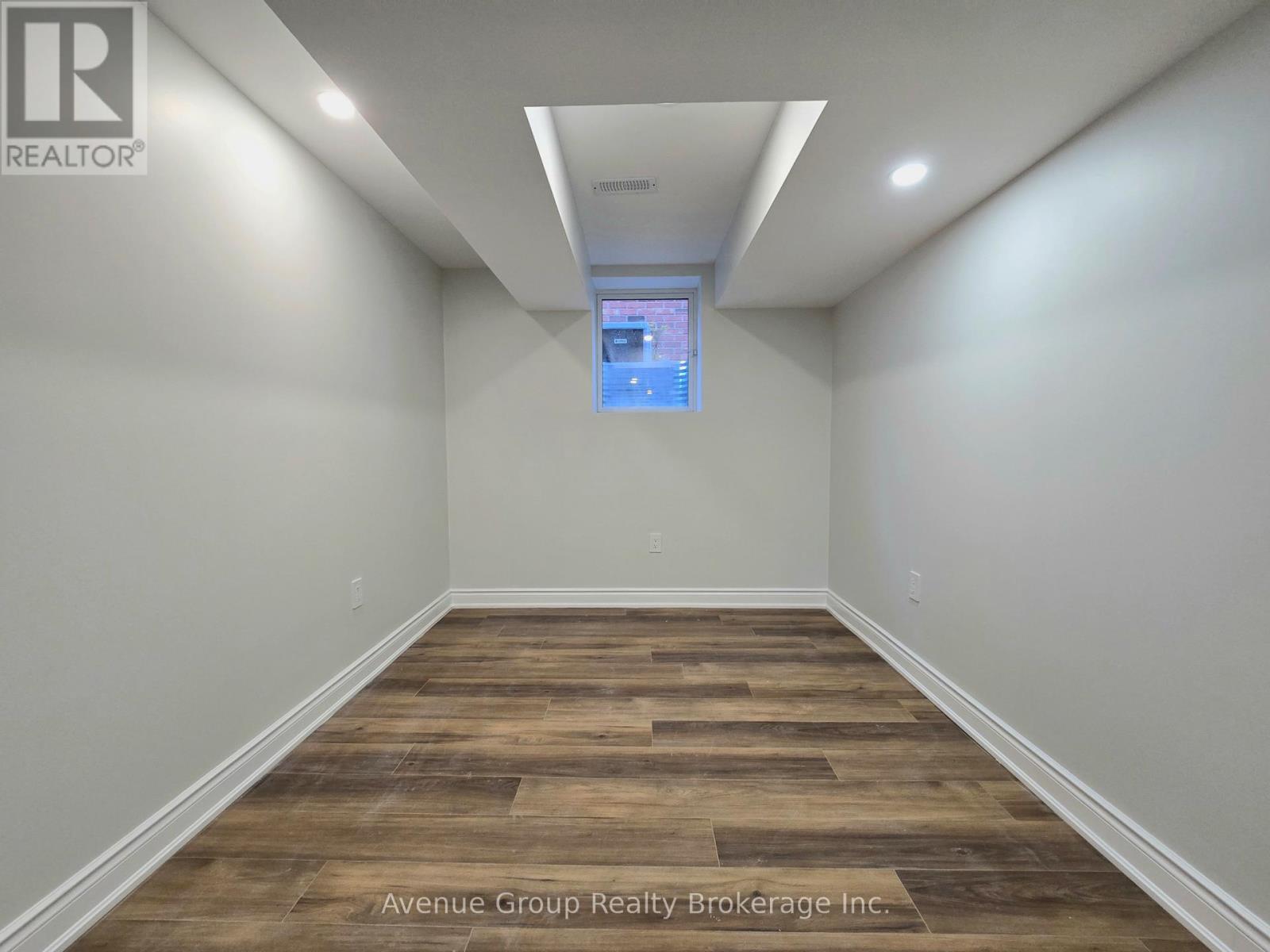 Lower - 38 Vipond Road, Whitby, ON - Indoor Photo Showing Other Room