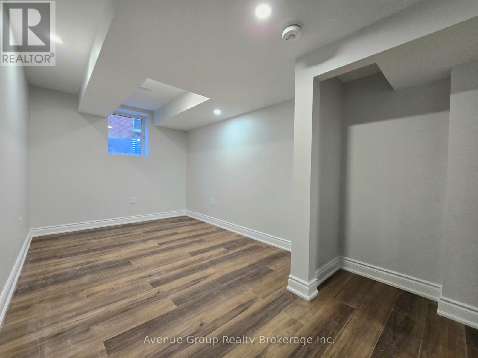 Lower - 38 Vipond Road, Whitby, ON - Indoor