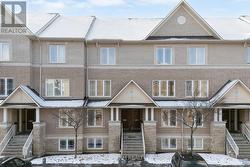 239 PASEO PRIVATE Ottawa, ON K2G 4N7