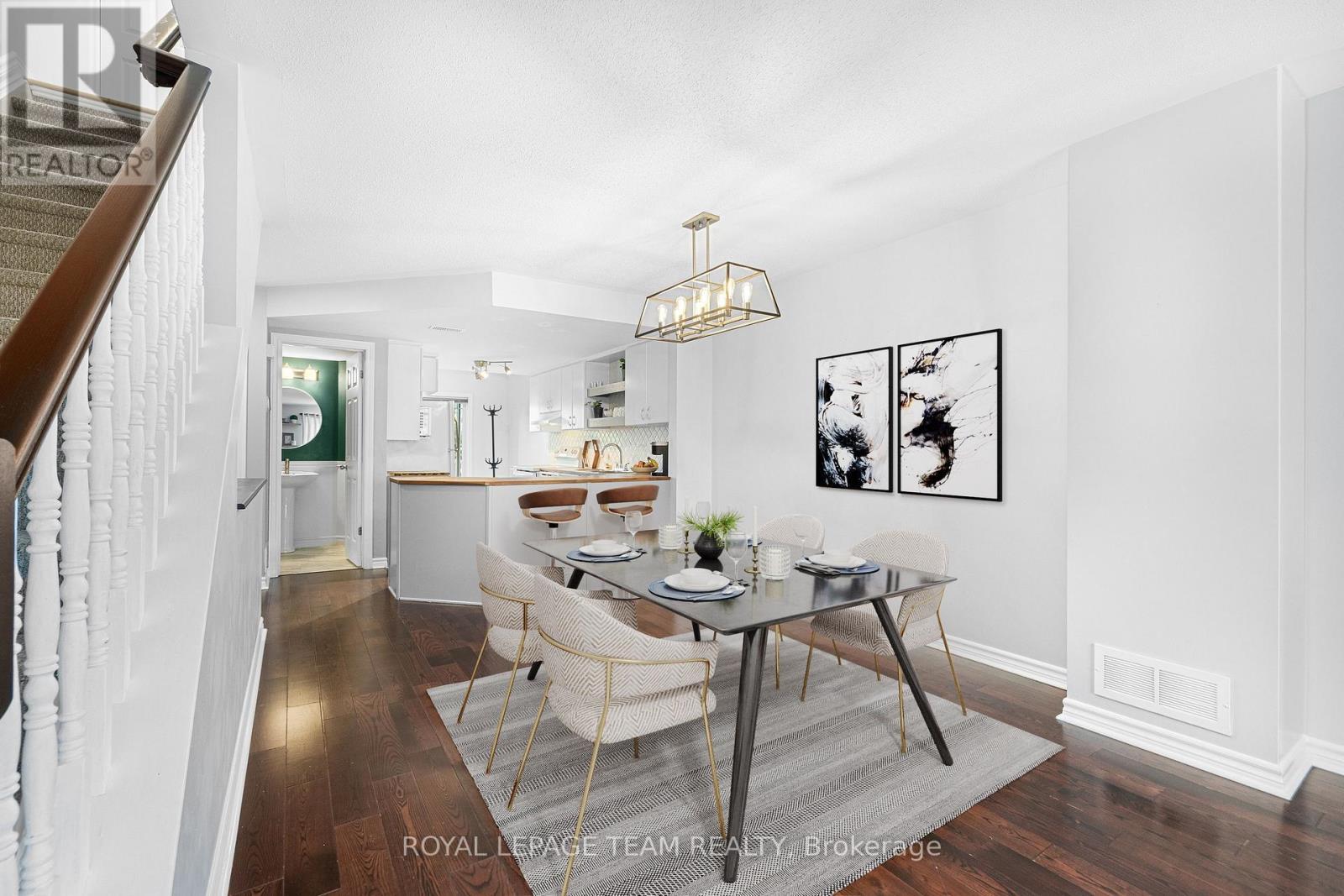 239 Paseo Private, Ottawa, ON - Indoor Photo Showing Dining Room