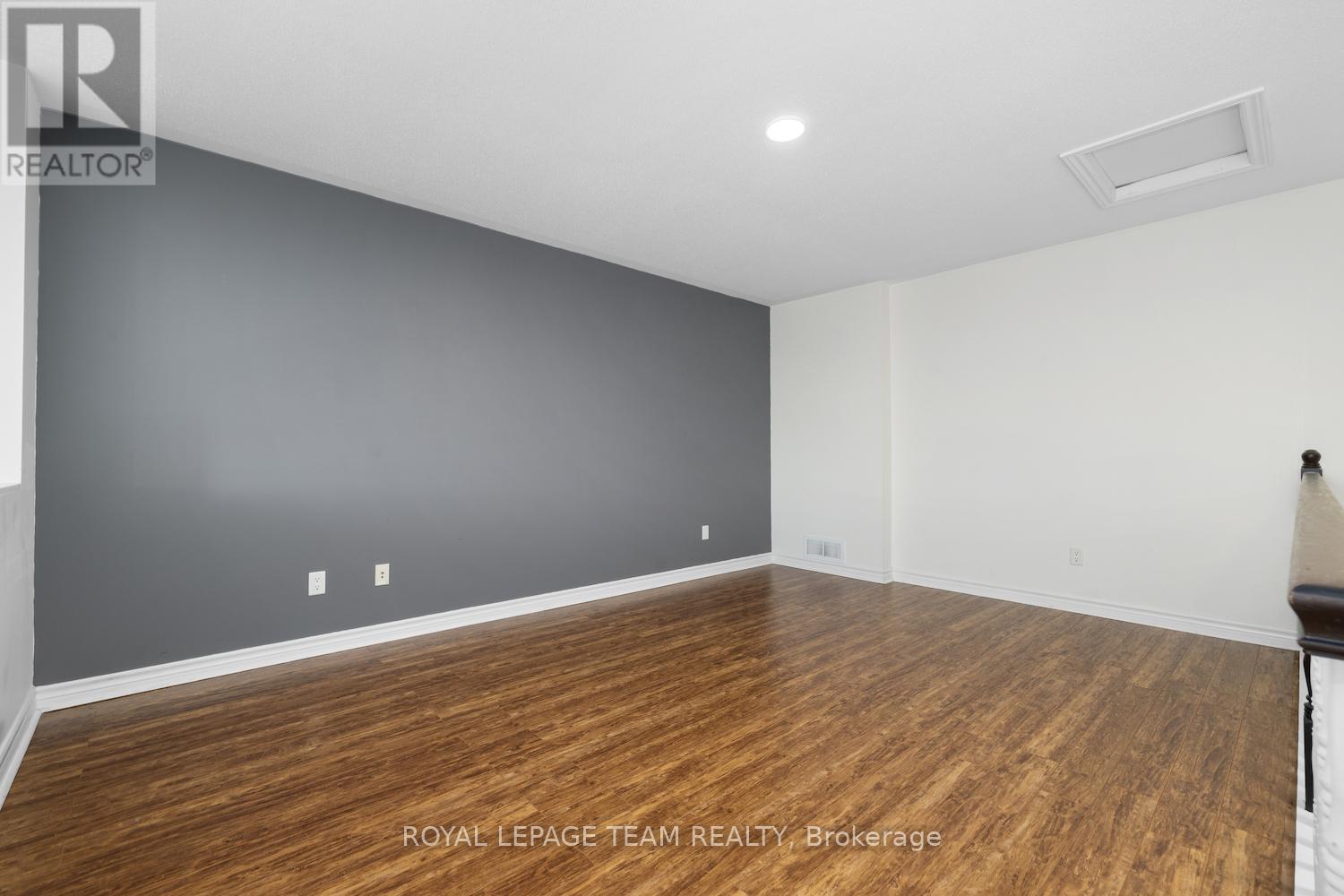 239 Paseo Private, Ottawa, ON - Indoor Photo Showing Other Room