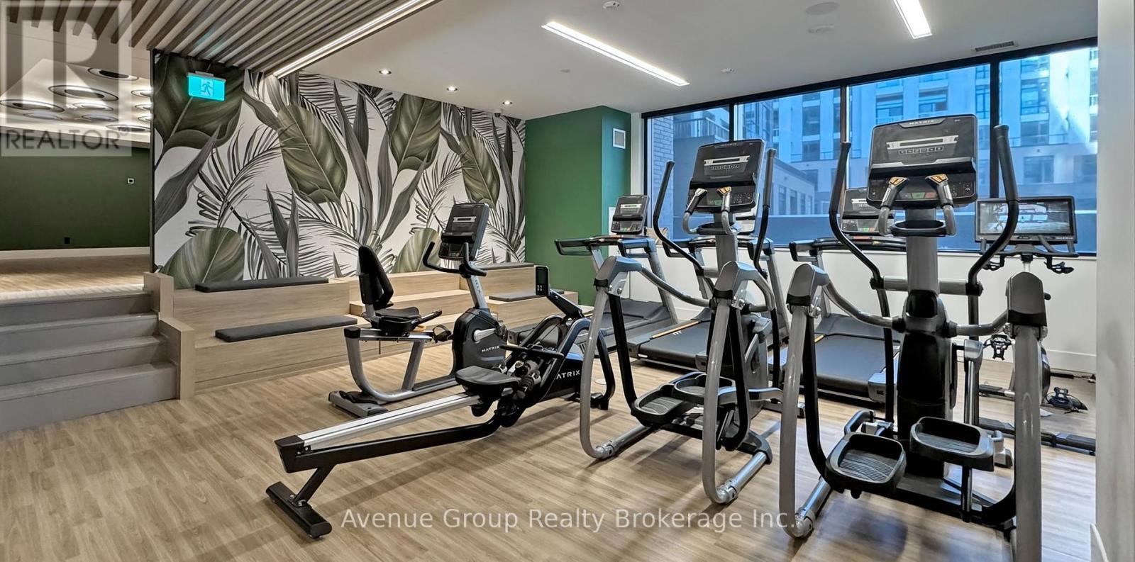 B-1510 - 7950 Bathurst Street, Vaughan, ON - Indoor Photo Showing Gym Room