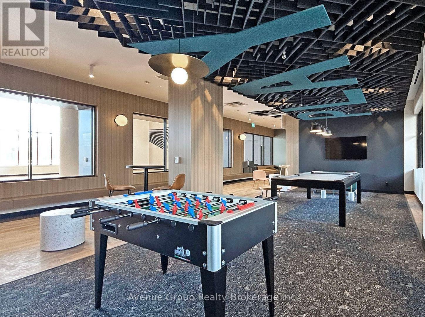 B-1510 - 7950 Bathurst Street, Vaughan, ON - Indoor Photo Showing Other Room