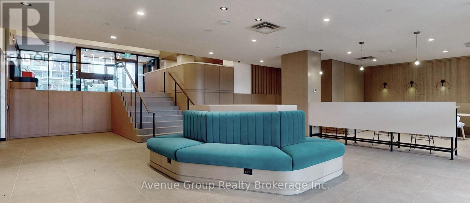 B-1510 - 7950 Bathurst Street, Vaughan, ON - Indoor Photo Showing Other Room