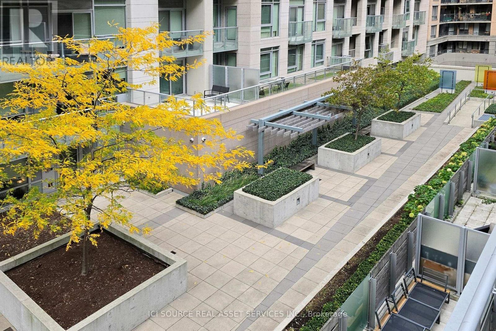 406 - 30 Nelson Street, Toronto, ON - Outdoor