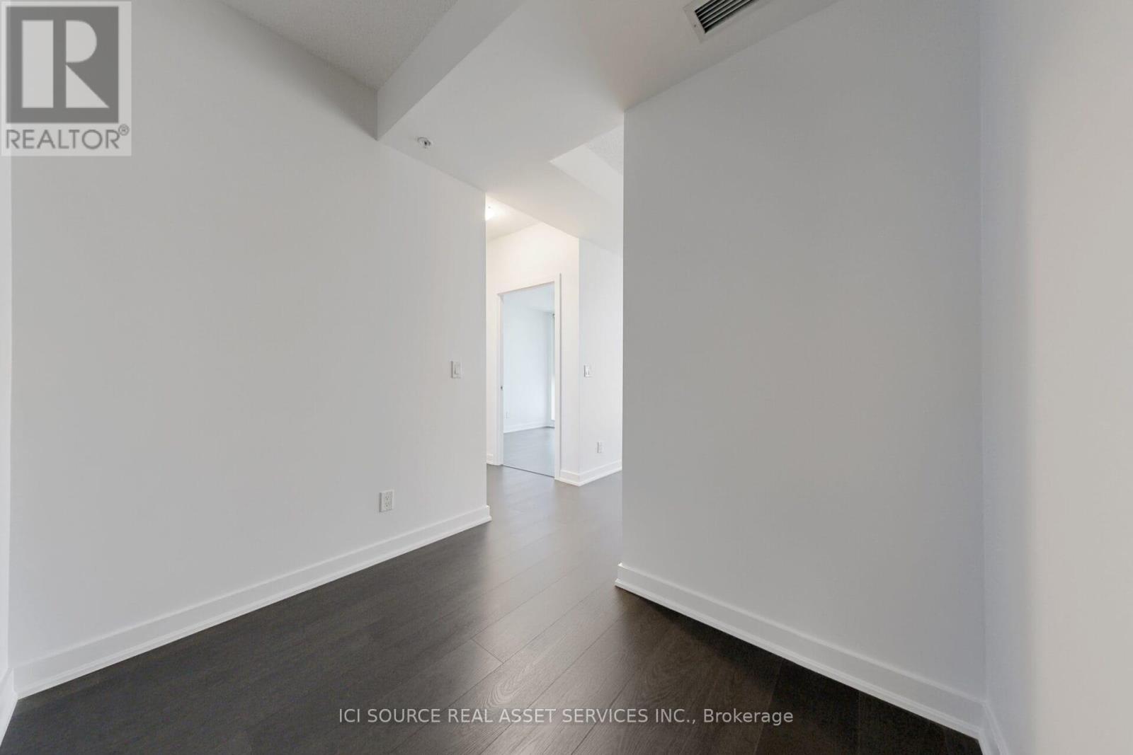 406 - 30 Nelson Street, Toronto, ON - Indoor Photo Showing Other Room