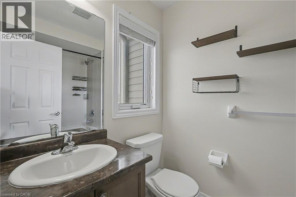 470 Linden Drive Unit# 40, Cambridge, ON - Indoor Photo Showing Bathroom
