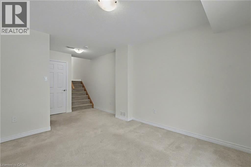 470 Linden Drive Unit# 40, Cambridge, ON - Indoor Photo Showing Other Room