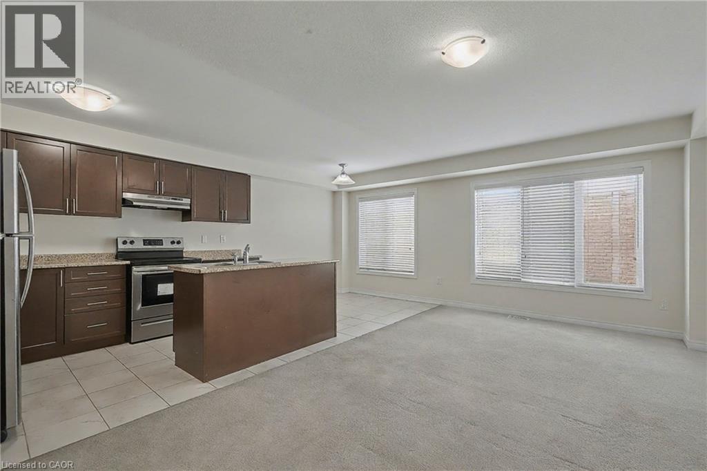 470 Linden Drive Unit# 40, Cambridge, ON - Indoor Photo Showing Kitchen