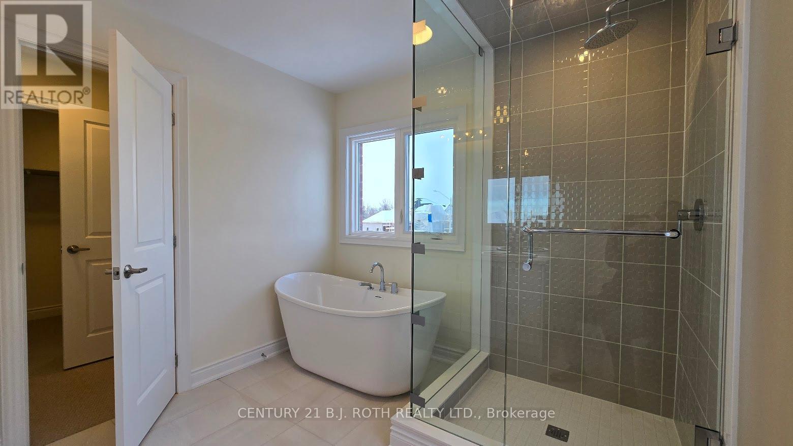 61 Ruby Ridge, Oro-Medonte, ON - Indoor Photo Showing Bathroom