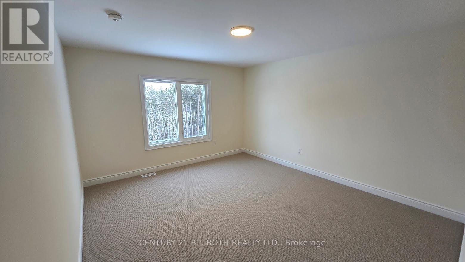 61 Ruby Ridge, Oro-Medonte, ON - Indoor Photo Showing Other Room