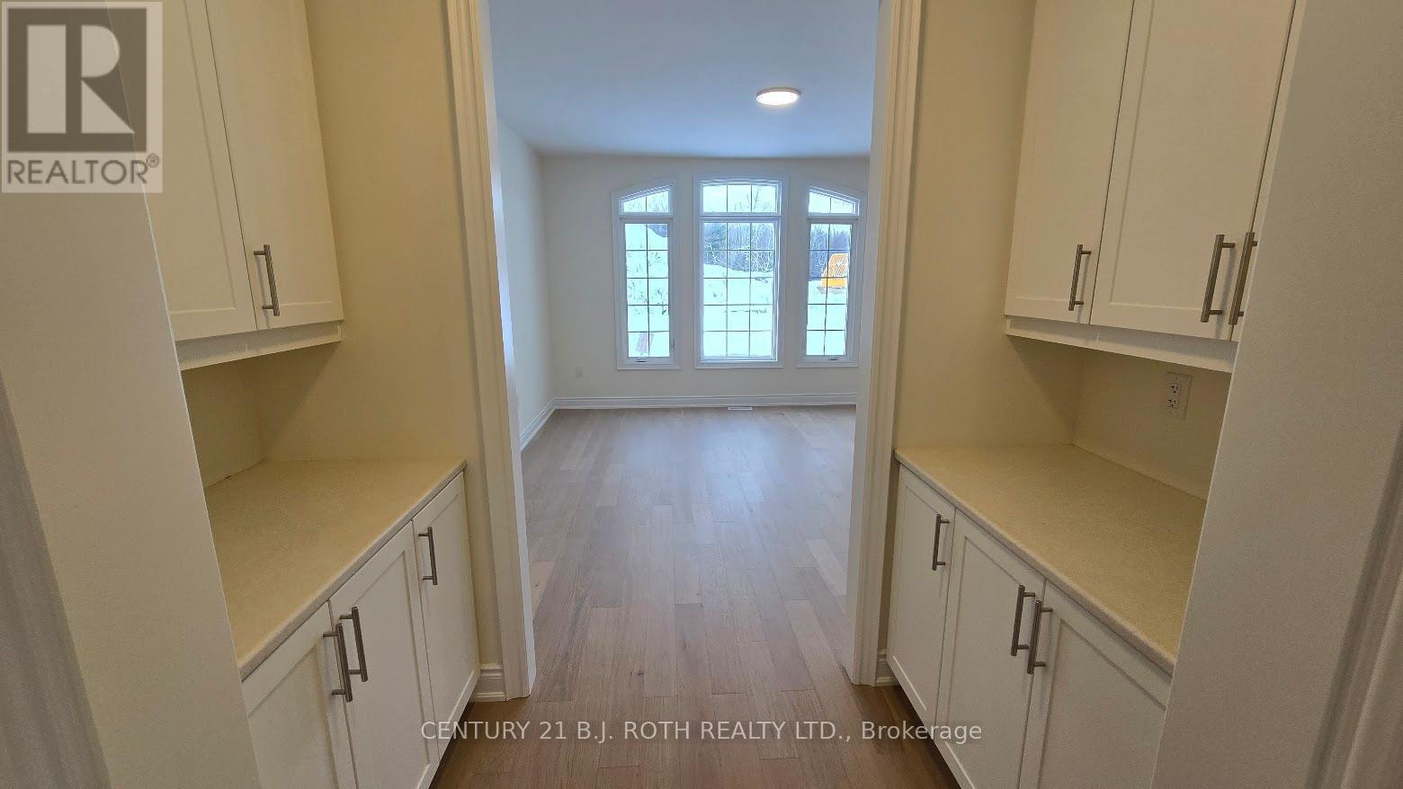 61 Ruby Ridge, Oro-Medonte, ON - Indoor Photo Showing Other Room