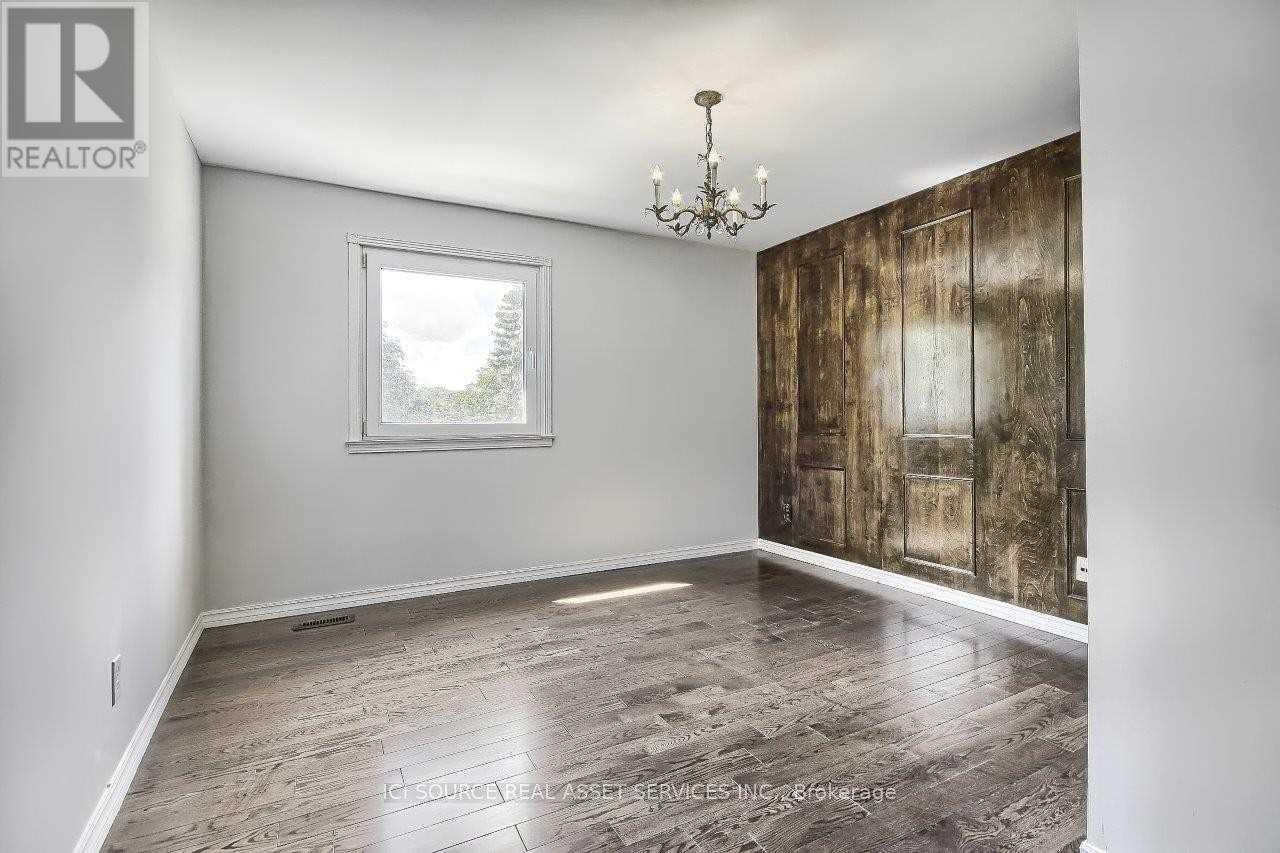 29 Bucks Green Road, Markham, ON - Indoor Photo Showing Other Room