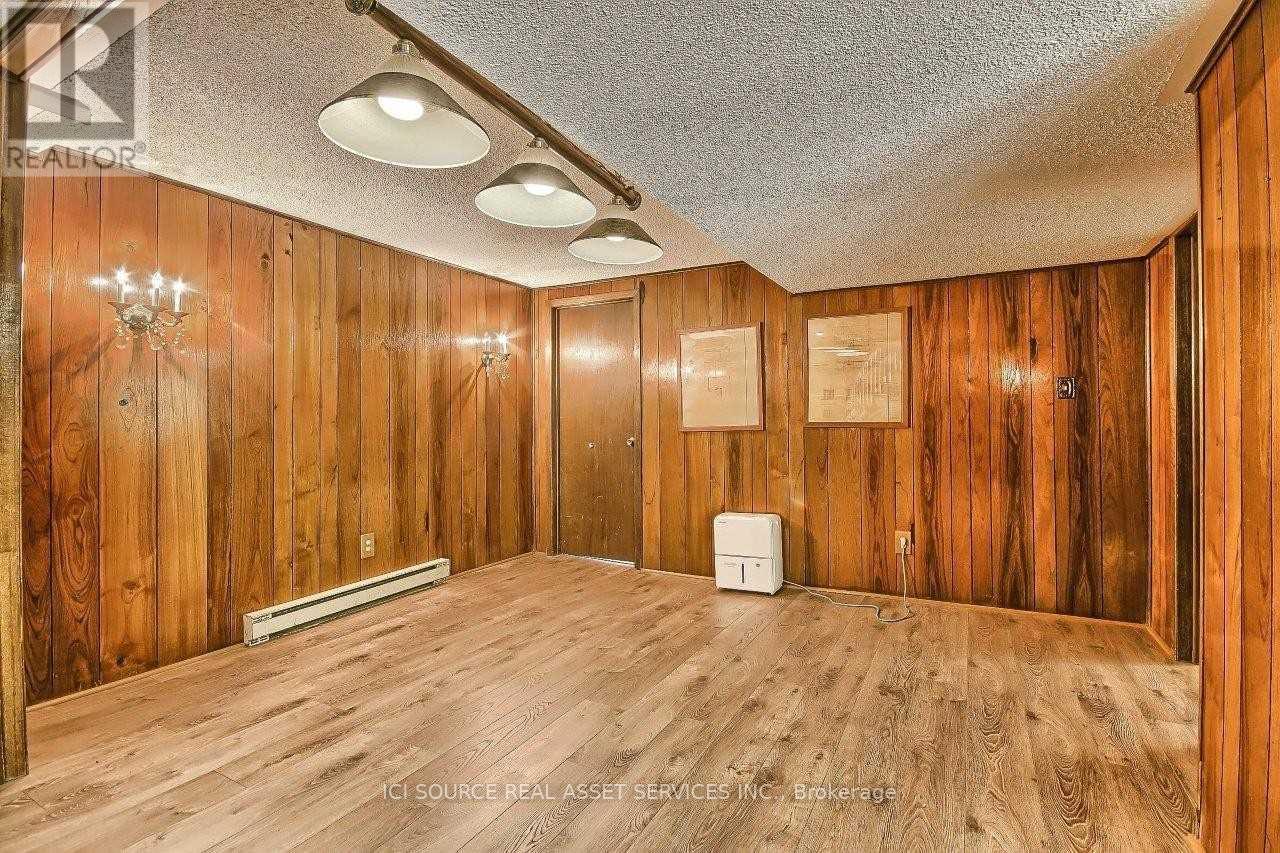 29 Bucks Green Road, Markham, ON - Indoor Photo Showing Other Room