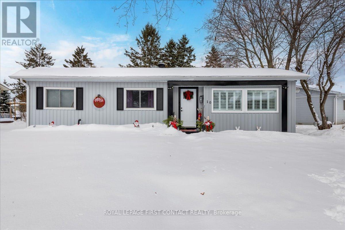 Front of home - 10 South Boulevard, Innisfil, ON - Outdoor