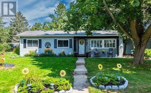 Front of home summer - 10 South Boulevard, Innisfil, ON - Outdoor