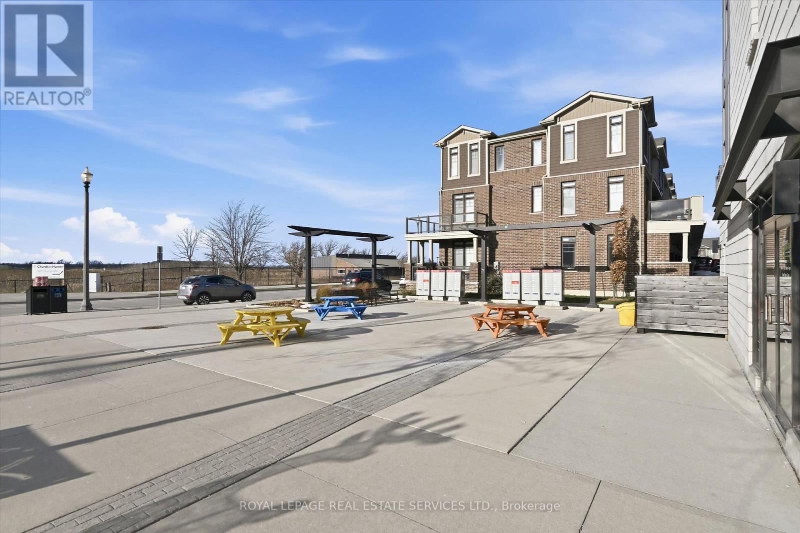 Community - 85 Esplanade Lane, Grimsby, ON - Outdoor