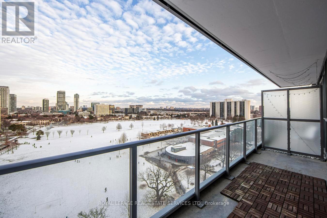 1006 - 32 Forest Manor Road, Toronto, ON - Outdoor With View With Exterior