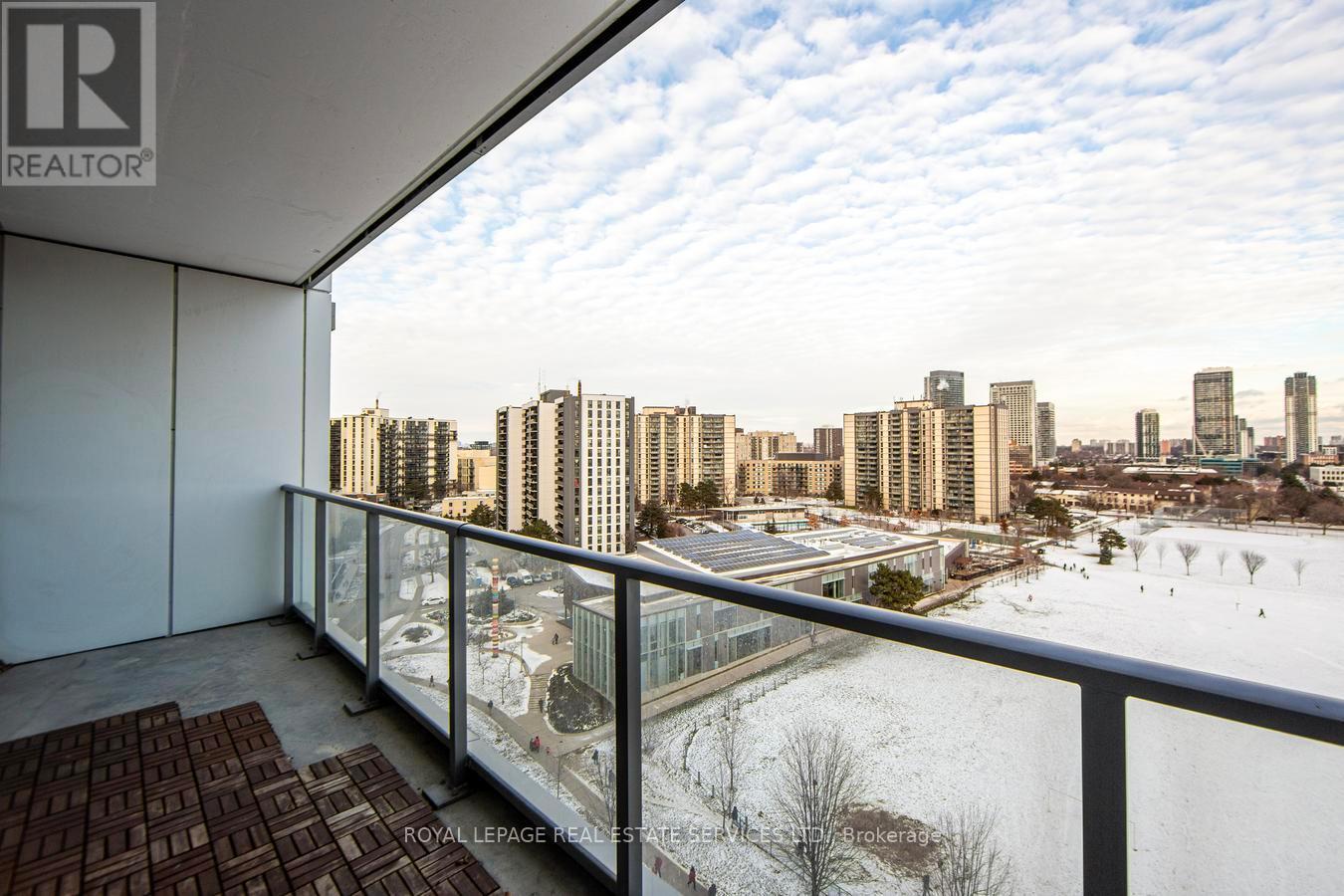 1006 - 32 Forest Manor Road, Toronto, ON - Outdoor With View With Exterior