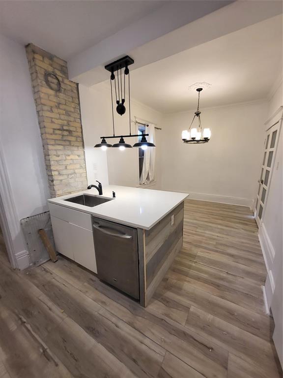 422 Burrows Avenue, Winnipeg, MB - Indoor Photo Showing Other Room