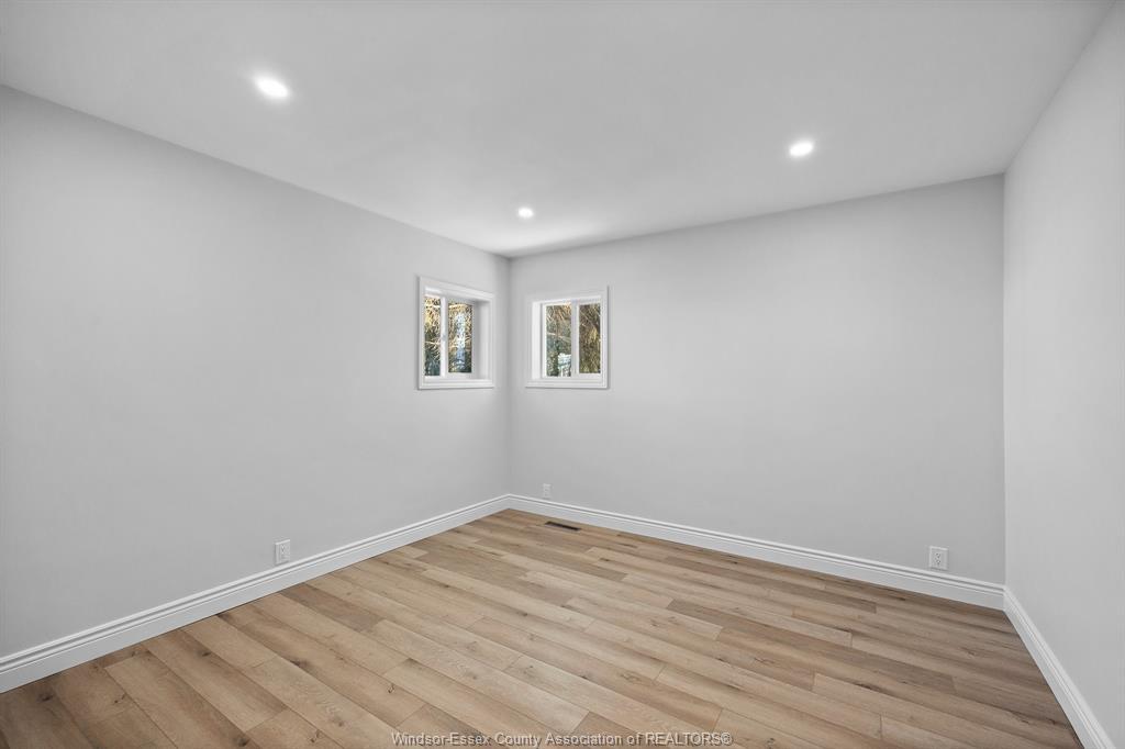 2692 Everts, Windsor, ON