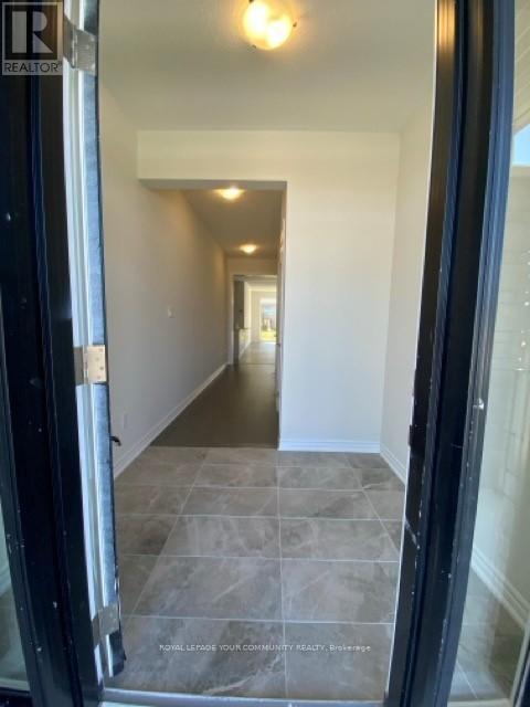 132 Nottingham Road, Barrie, ON - Indoor