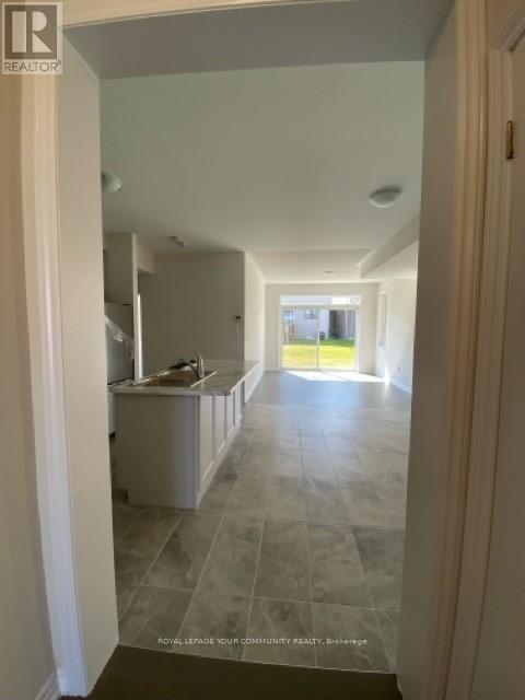 132 Nottingham Road, Barrie, ON - Indoor Photo Showing Other Room