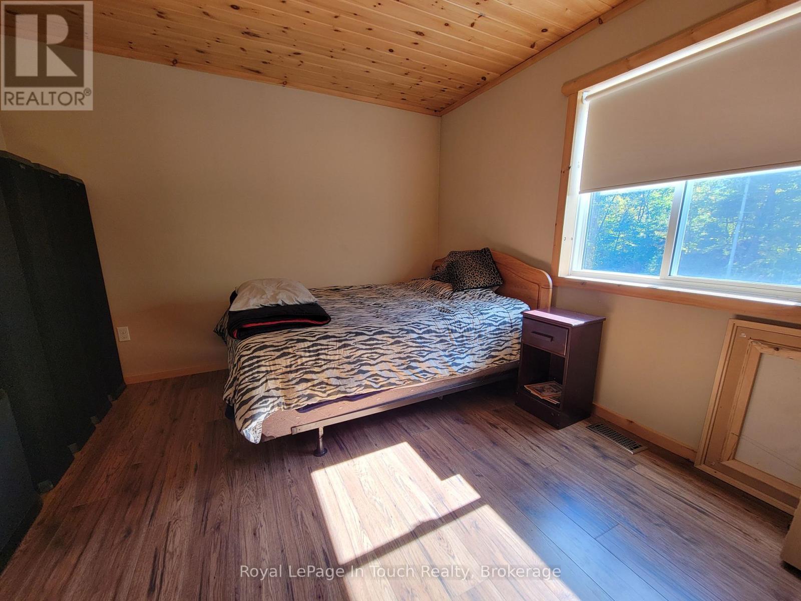 5631 Upper Big Chute Road, Severn, ON