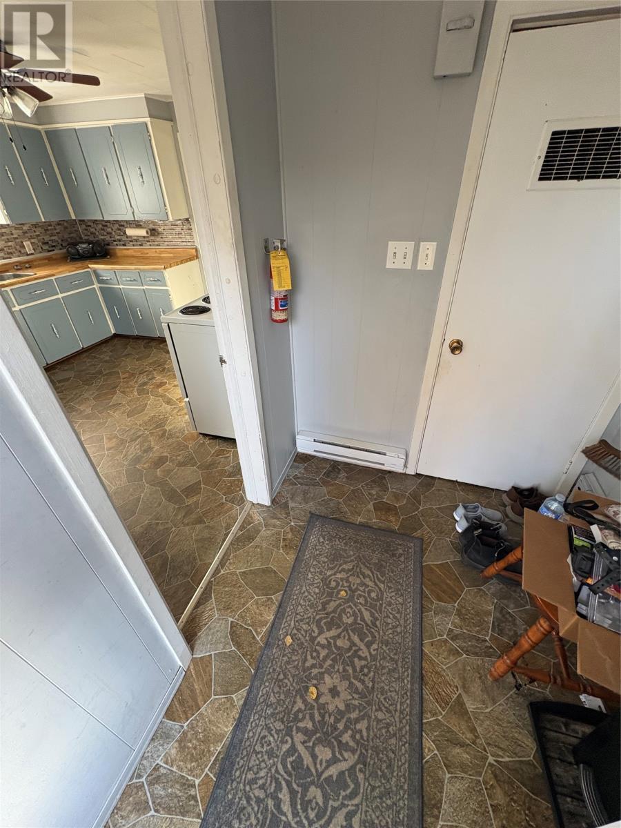 8 Thirteenth Avenue, Grand Falls Windsor, NL - Indoor Photo Showing Other Room