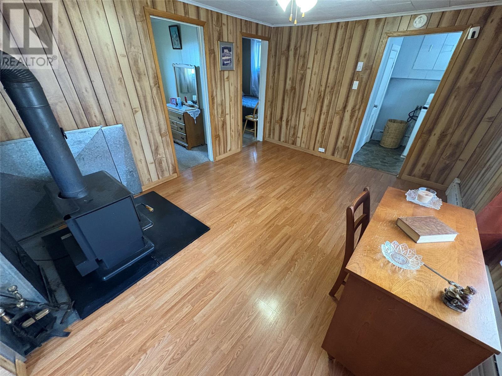 8 Thirteenth Avenue, Grand Falls Windsor, NL - Indoor