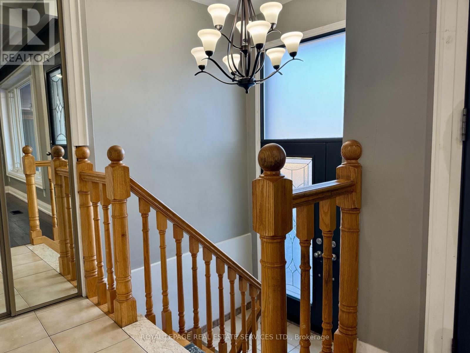 70 Hisey Crescent, Toronto, ON - Indoor Photo Showing Other Room