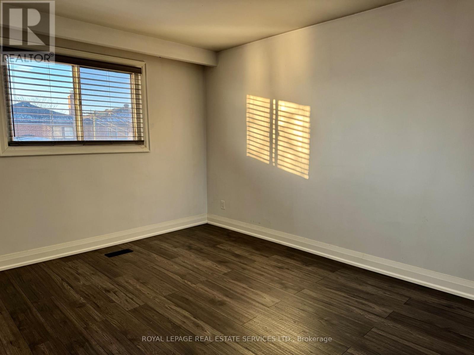 Bedroom 2 - 70 Hisey Crescent, Toronto, ON - Indoor Photo Showing Other Room