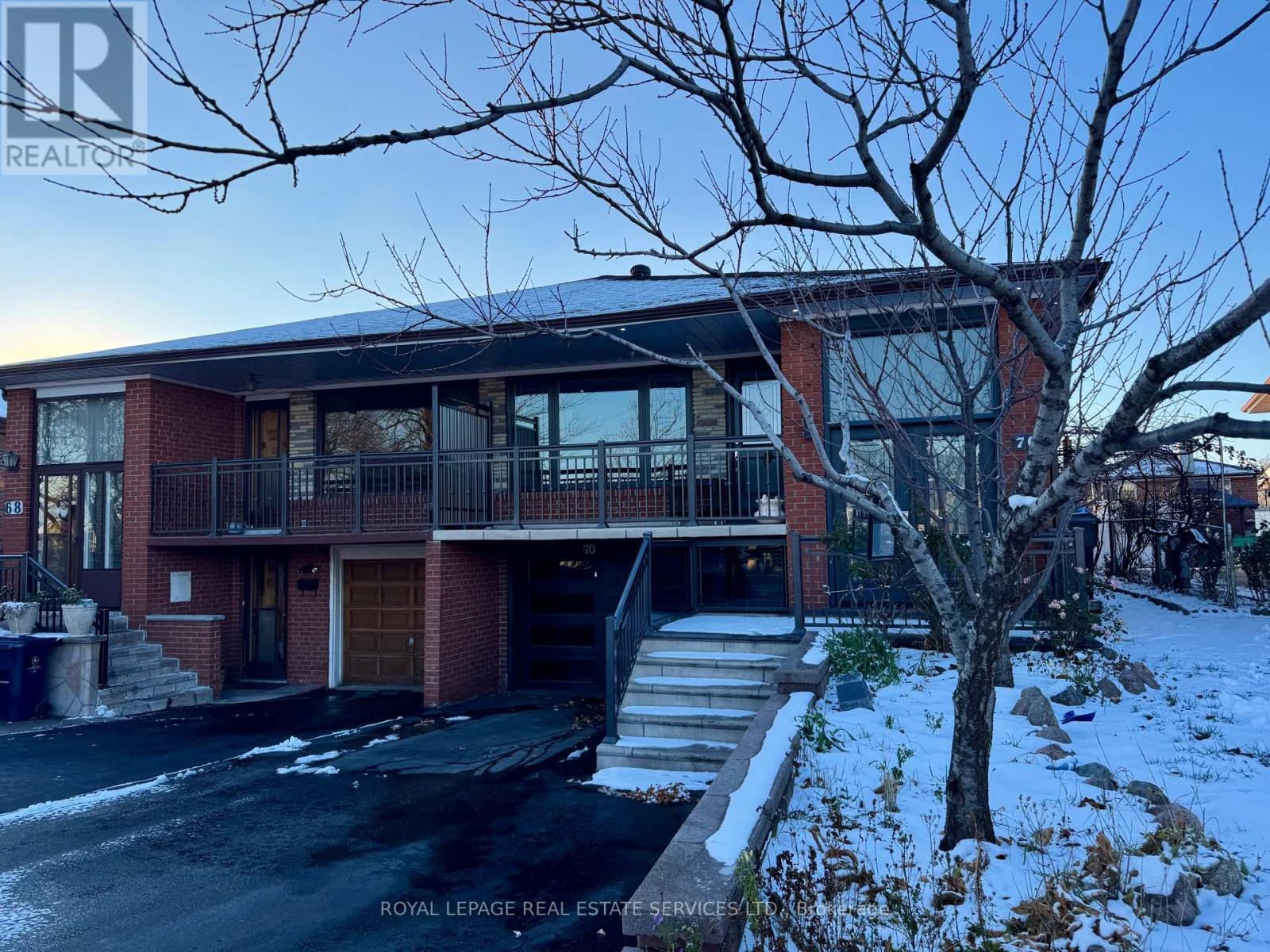 70 Hisey Crescent, Toronto, ON - Outdoor With Balcony
