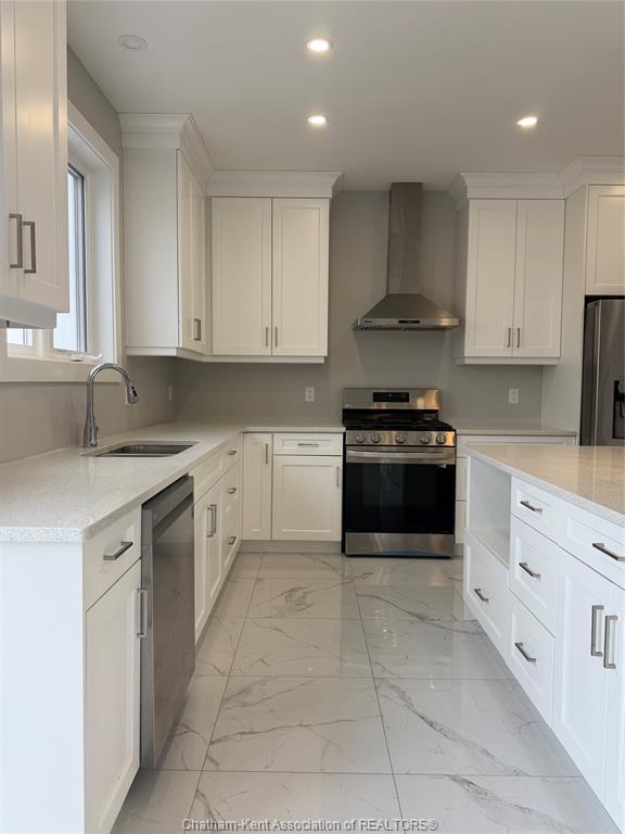 779 Keil Drive South, Chatham, ON