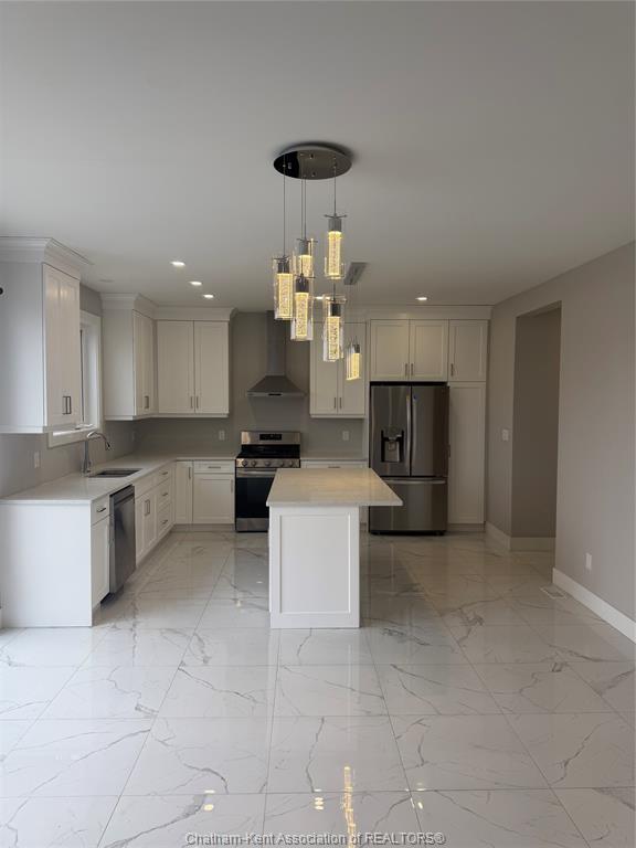 779 Keil Drive South, Chatham, ON